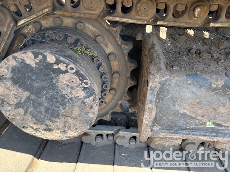 2019-caterpillar-336-image-10