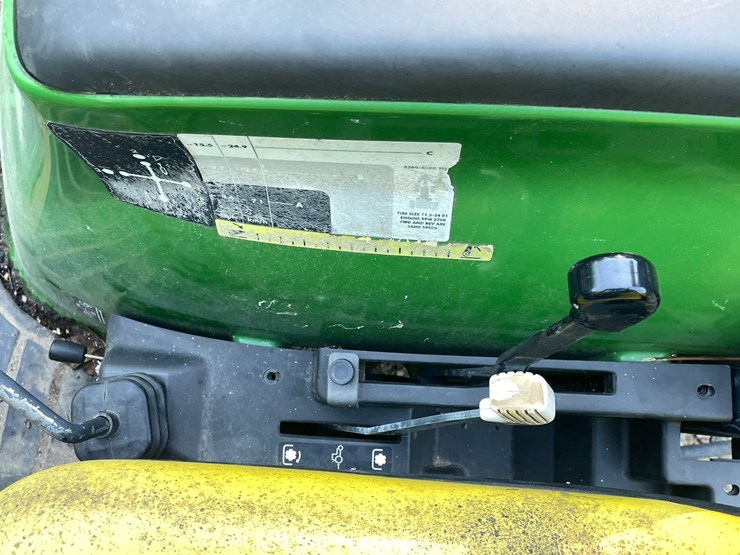 john-deere-4400-image-9