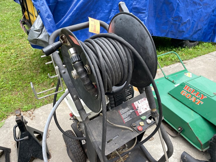 #6146-•-pressure-washer-image-6