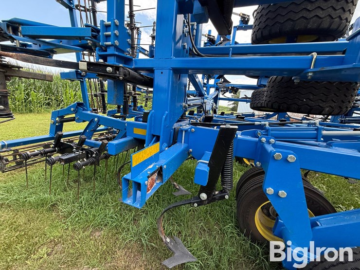 2024-landoll-8550-43-image-17