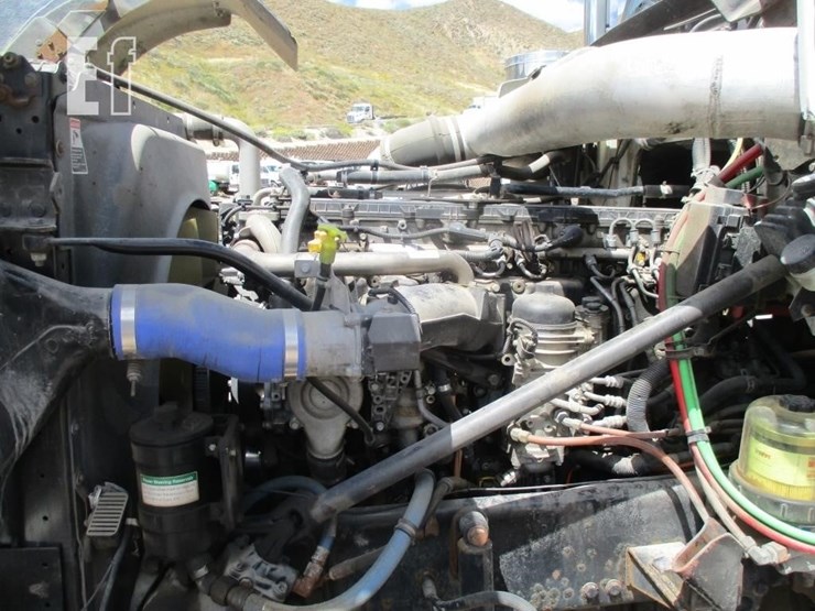 2019-western-star-4900-image-6