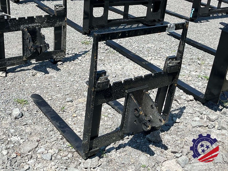 unused-2026-future-crawler-excavator-forks-image-3