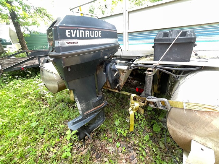 #6100-•-northwoods-pontoon-with-north-country-pontoon-scissor-trailer-(sells-bill-of-sale)-image-10