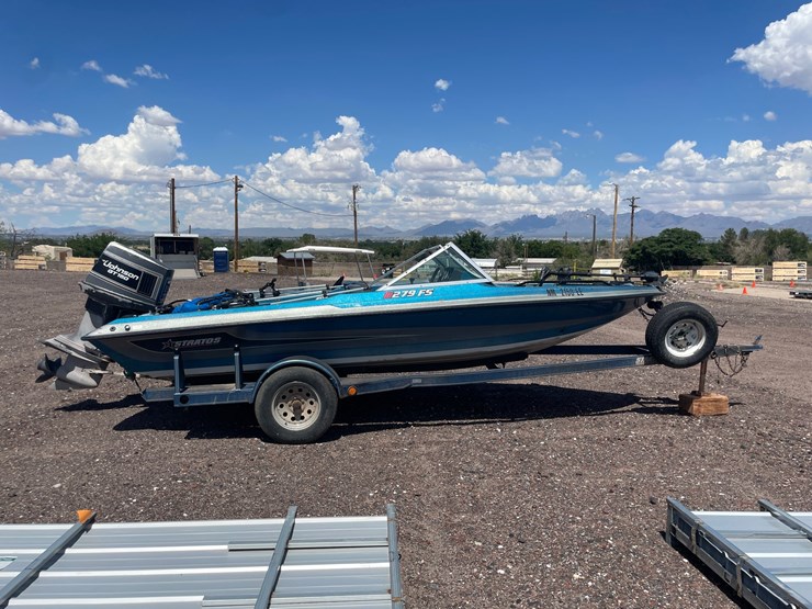 #2151-•-1989-stratos-bass-boat-and-stratos-trailer-image-4