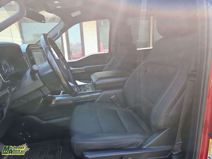 2022-ford-f150-image-14