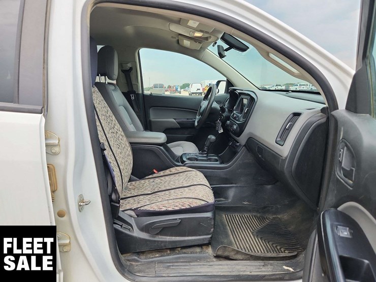 2021-chevrolet-colorado-image-17