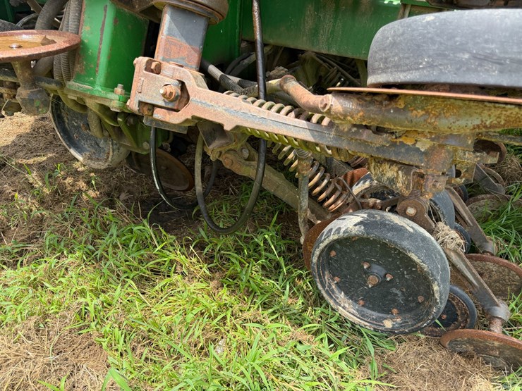 john-deere-40-image-32