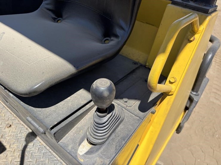 yanmar-yb22-image-23