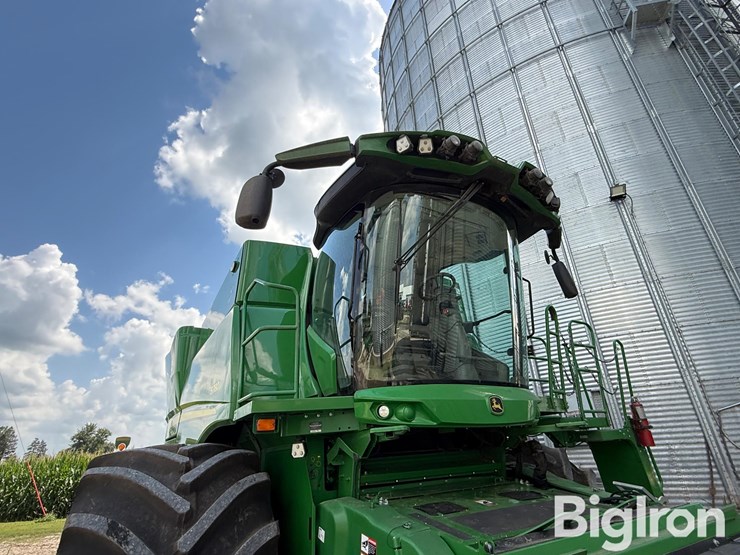2022-john-deere-s780-image-15