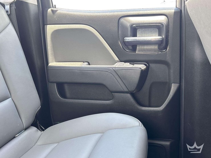 2019-chevrolet-silverado-1500-image-19