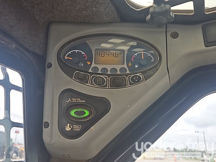 2011-bobcat-s185-image-6