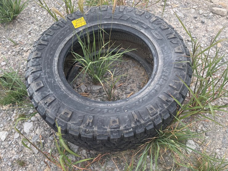 #34924-•-12.50/r20-tire-inv#-34924-image-4