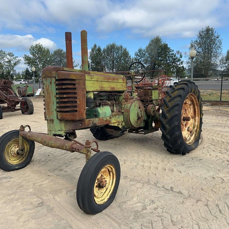 JOHN DEERE G