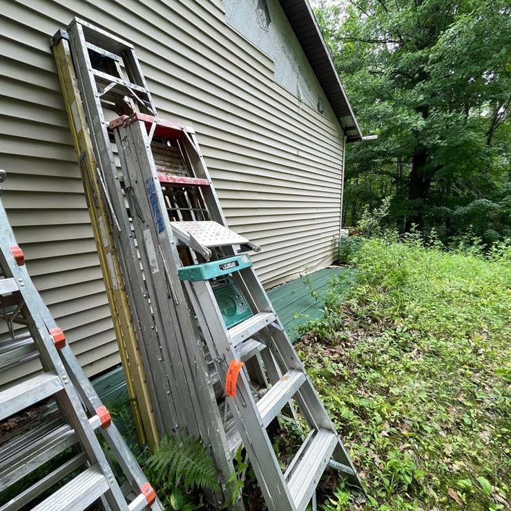 #6160 • (5) Ladders