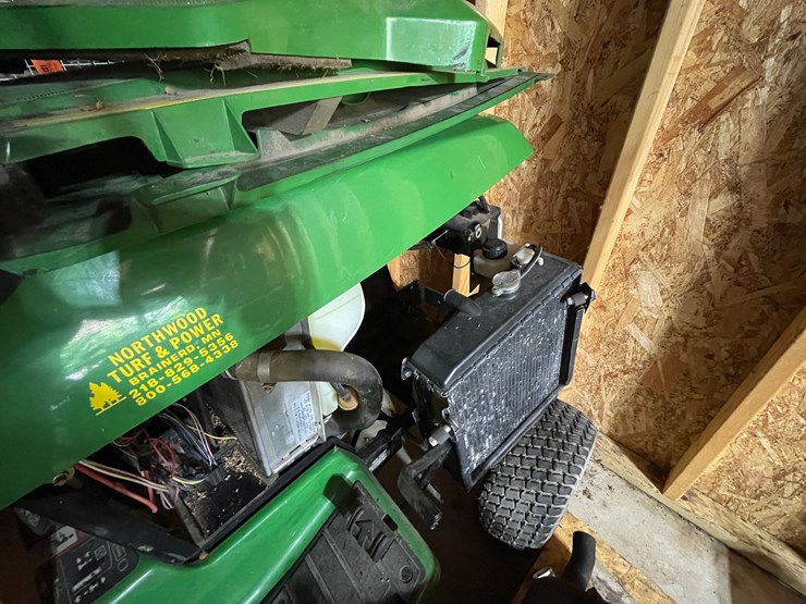 #6169-•-john-deere-lawn-tractor-425-image-4