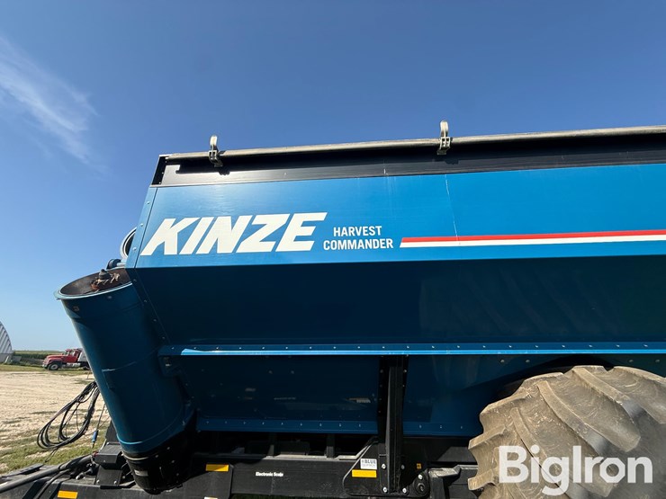 2022-kinze-1121-image-14