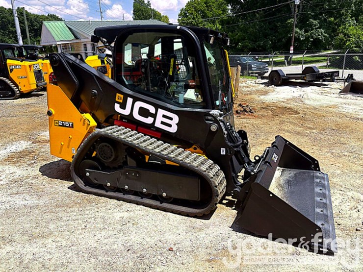 2026-jcb-215t-image-1