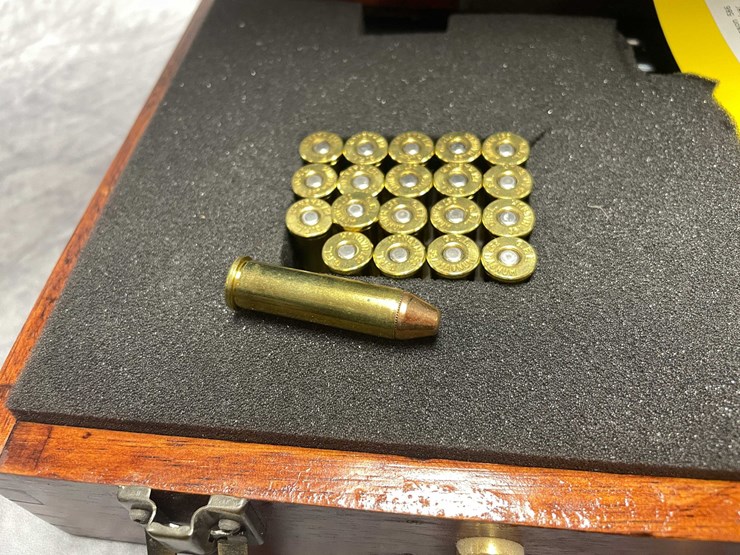 #10828-•-smith-&-wesson-model-586,-357-mag-revolver,-sn:-bfh4922-image-20