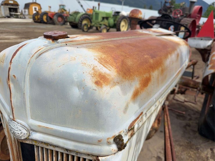 ford-9n-image-10