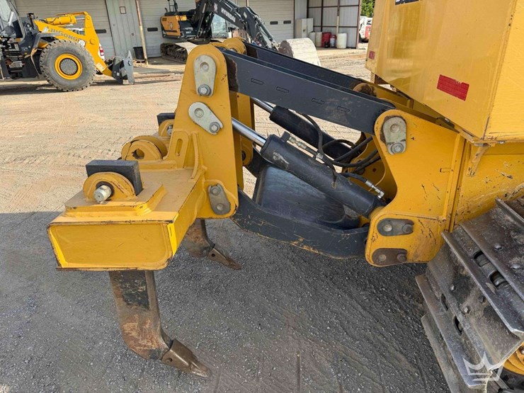2020-deere-700k-xlt-image-34