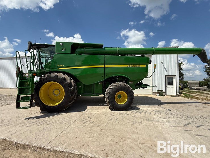 2022-john-deere-s780-image-8