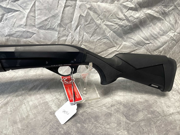 #10655-•-impala-plus-nero-s-,-12-ga.-semi-auto-shotgun,-sn:-60-h23yt-002555-image-10