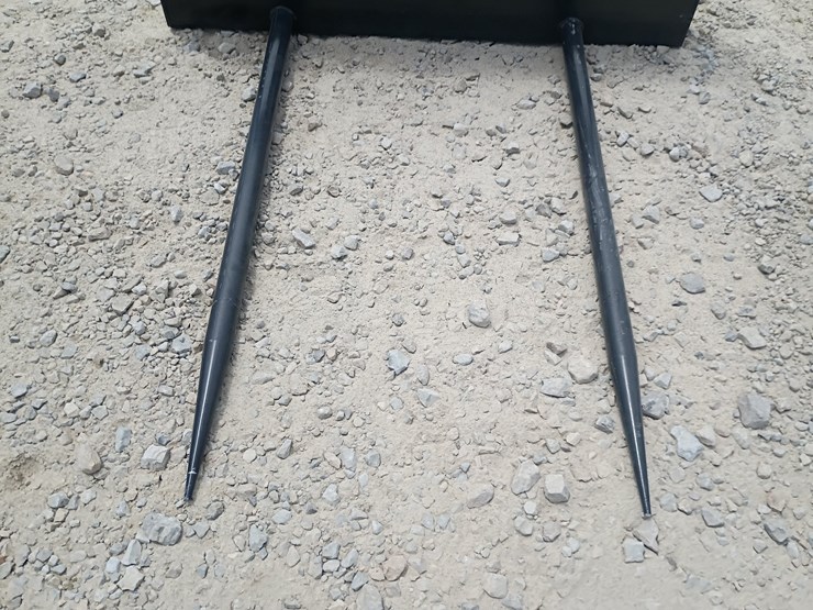#l64-018-•-jct-bale-spear-skid-steer-attachment-image-5
