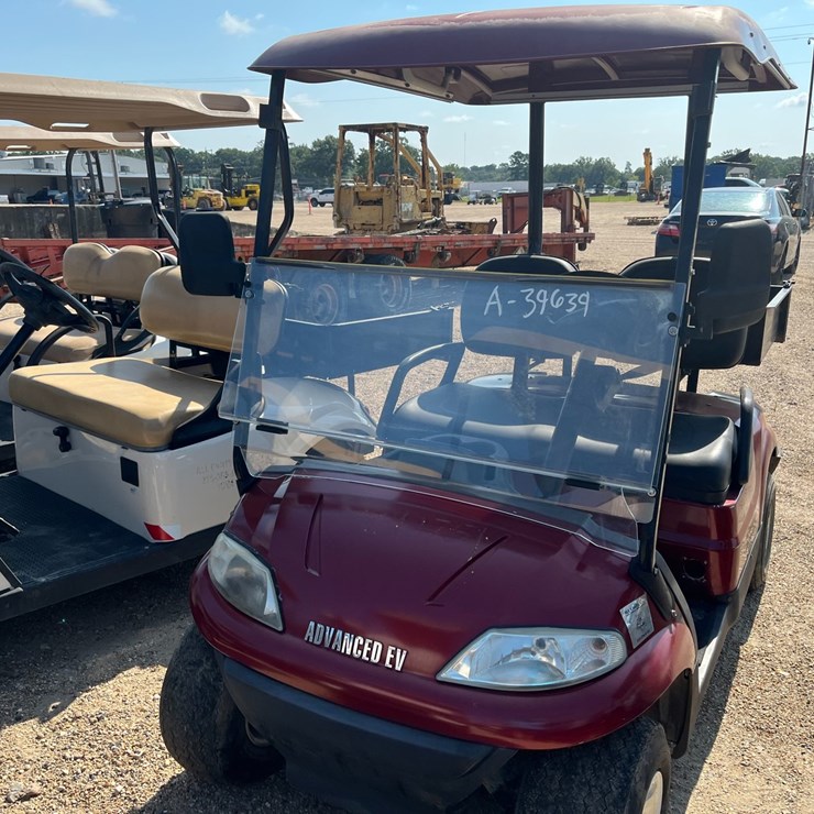 #39639 • 2022 ADVANCED EV RED GOLFCART | FOR PARTS/REPAIRS