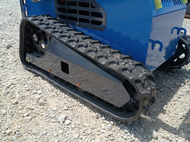 #l63-010-•-2026-zjg-380-mini-skid-steer-image-21