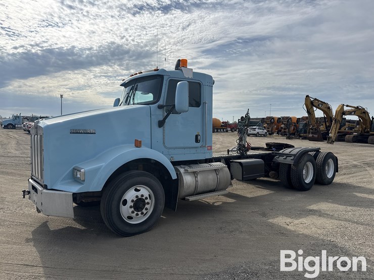2008-kenworth-t800-image-1