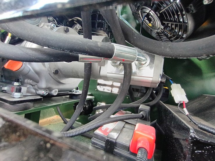#l63-019-•-2026-zjg-380-mini-skid-steer-image-15