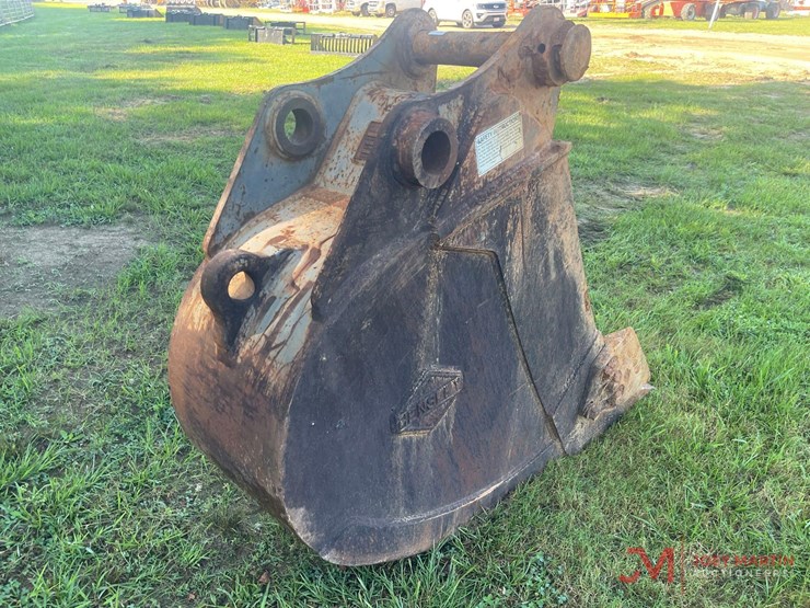 21"-tooth-excavator-bucket-image-3