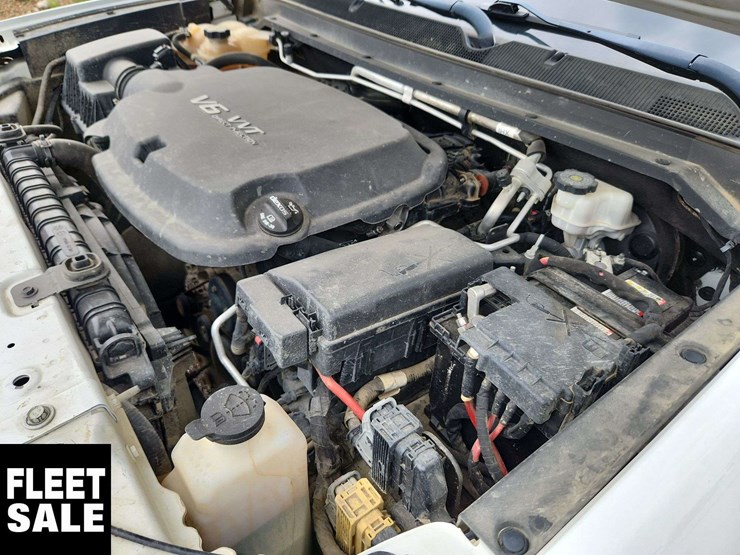 2021-chevrolet-colorado-image-33