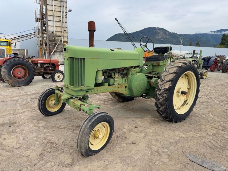 john-deere-630-image-1