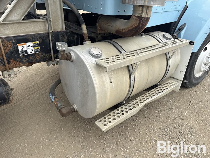 2007-kenworth-t800-image-16