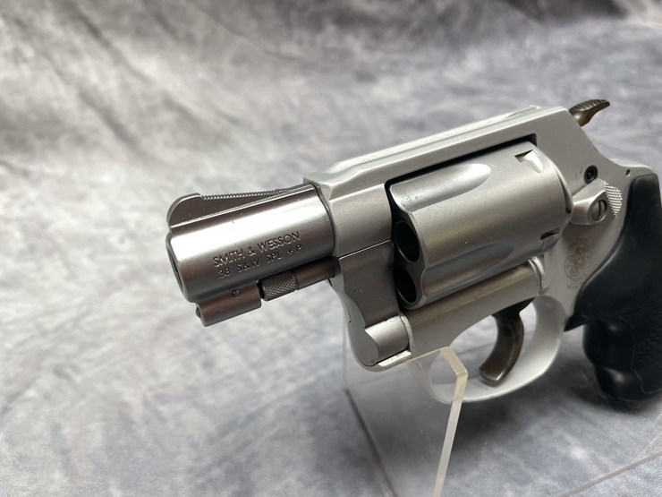 #10859-•-smith-&-wesson-m637-,-38-spl-revolver,-sn:-cvp9964637-2-image-10