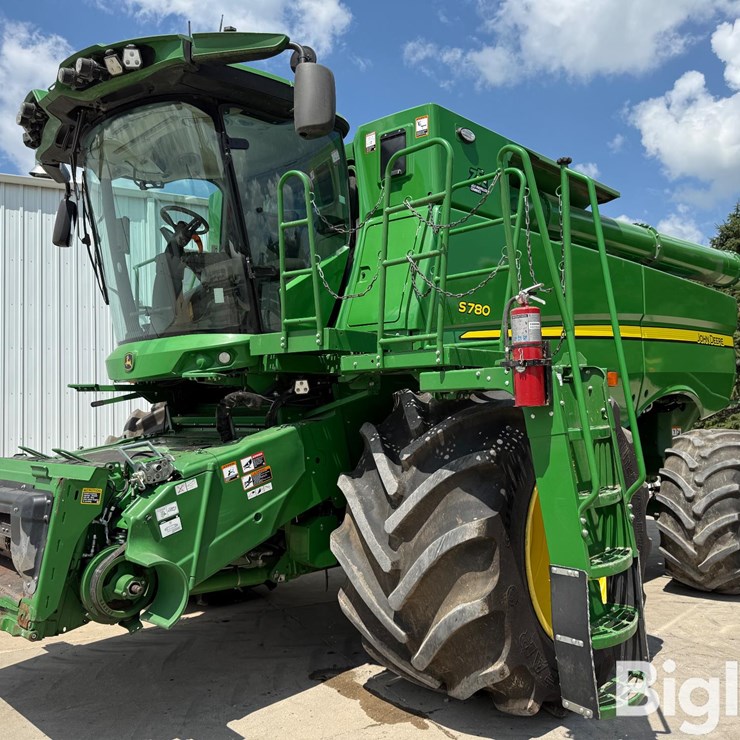 2022 JOHN DEERE S780