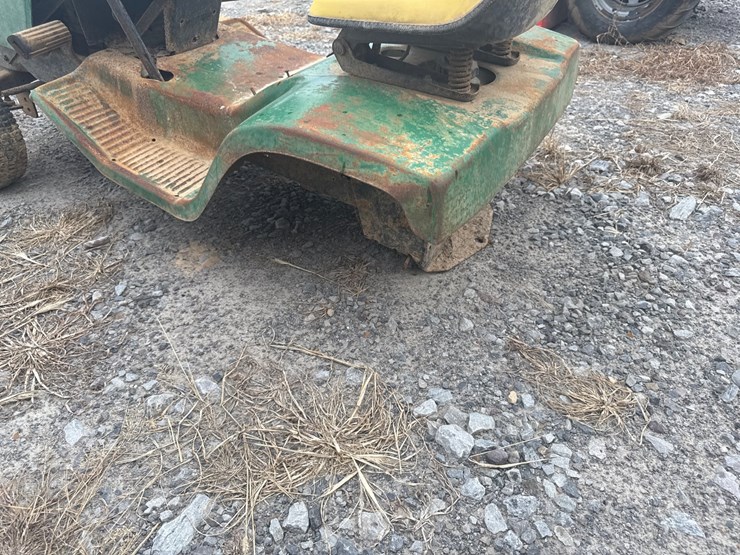 john-deere-130-image-5