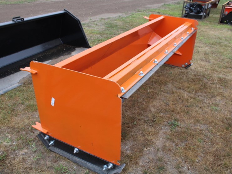 #7978-•-8'-qt-pusher-pull-back-image-3