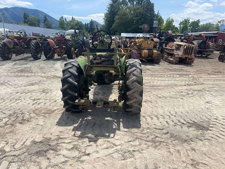 john-deere-m-image-4