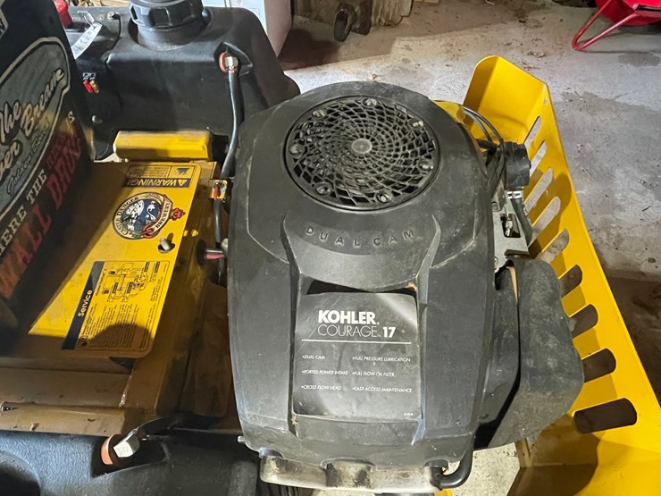 #6177-•-hustler-fastrak-z-zero-turn-lawn-mower-image-3