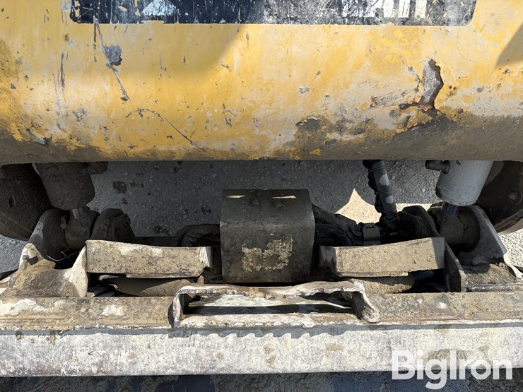 2012-caterpillar-257b-image-18