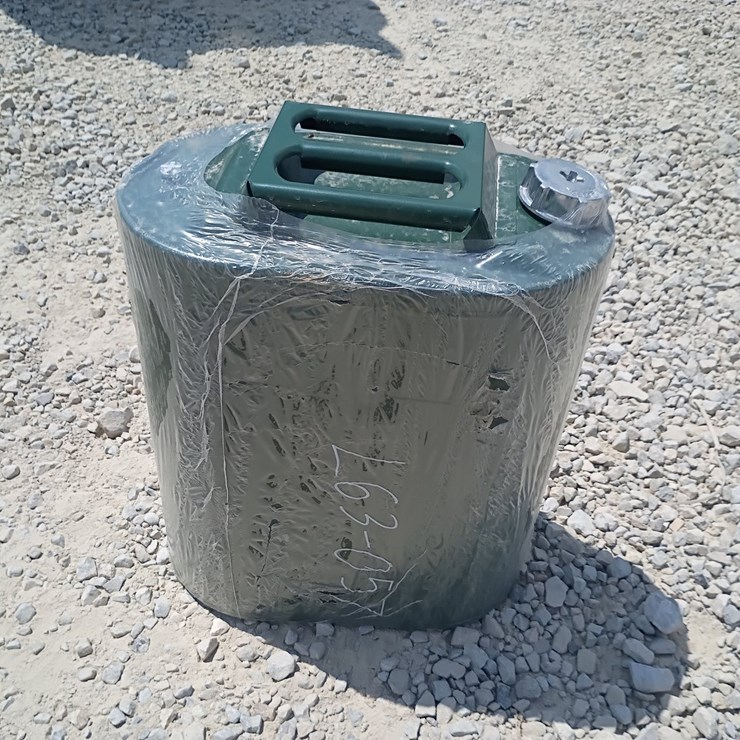 #L63-057 • Fuel Tank