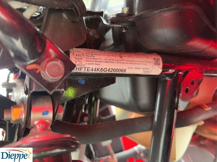 2016-honda-foreman-500-image-22