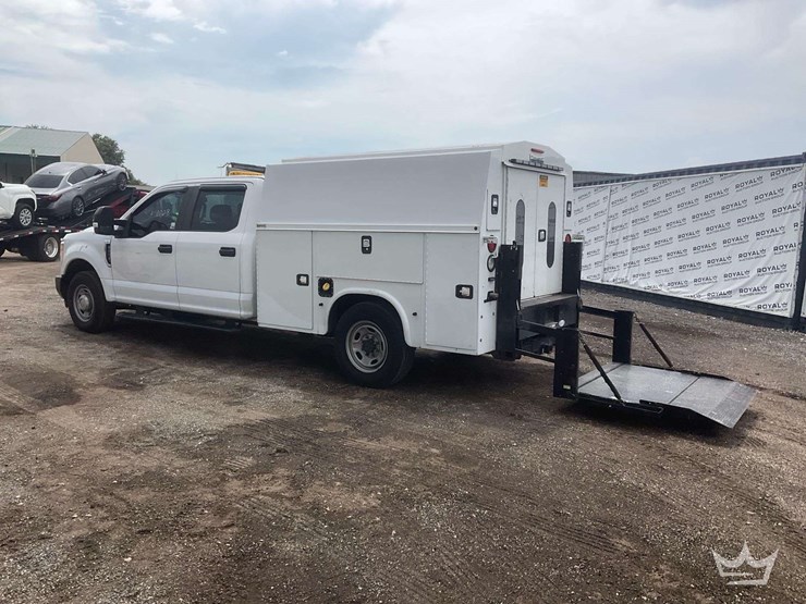 2017-ford-f250-image-8