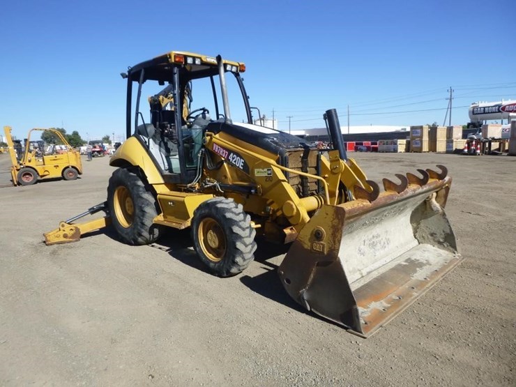 2007-caterpillar-420e-image-2