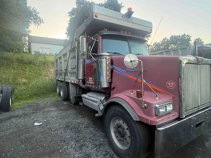 2005-western-star-4900-image-4