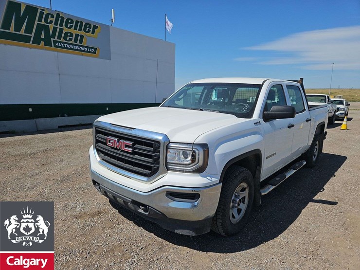 2017-gmc-sierra-1500-image-1
