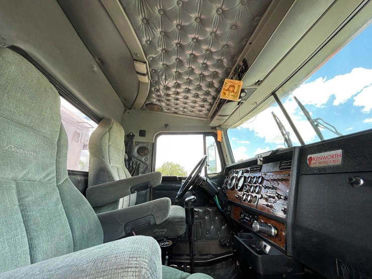 #2000-•-1999-kenworth-dump-truck-image-100