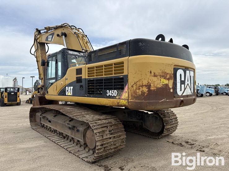 2010-caterpillar-345d-image-7